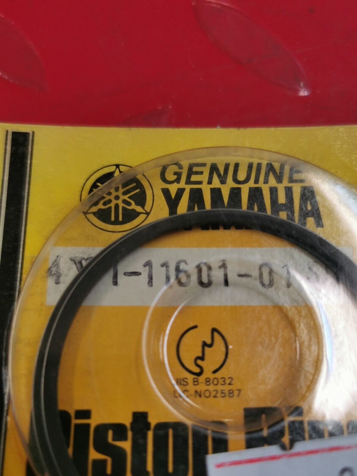 NOS YAMAHA YZ80 1981 PISTON RING SET STD 4V1-11601-01-00 Y32