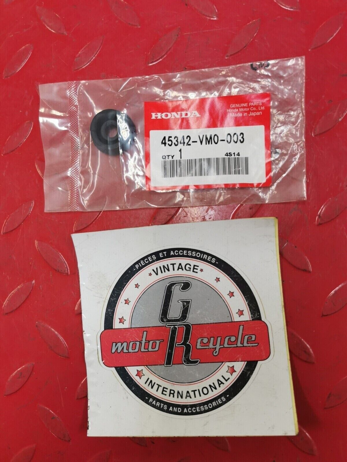 NOS Honda TRX350 FL350 FL400 TRX250 TRX200 WHEEL CYLINDER BOOT 45342-VM0-003 H25