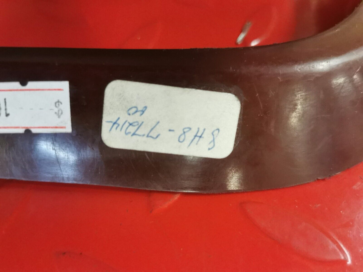 NOS YAMAHA EC540 TRIM LOWER SNOWMOBILE 8H8-77214-00-00 Y13