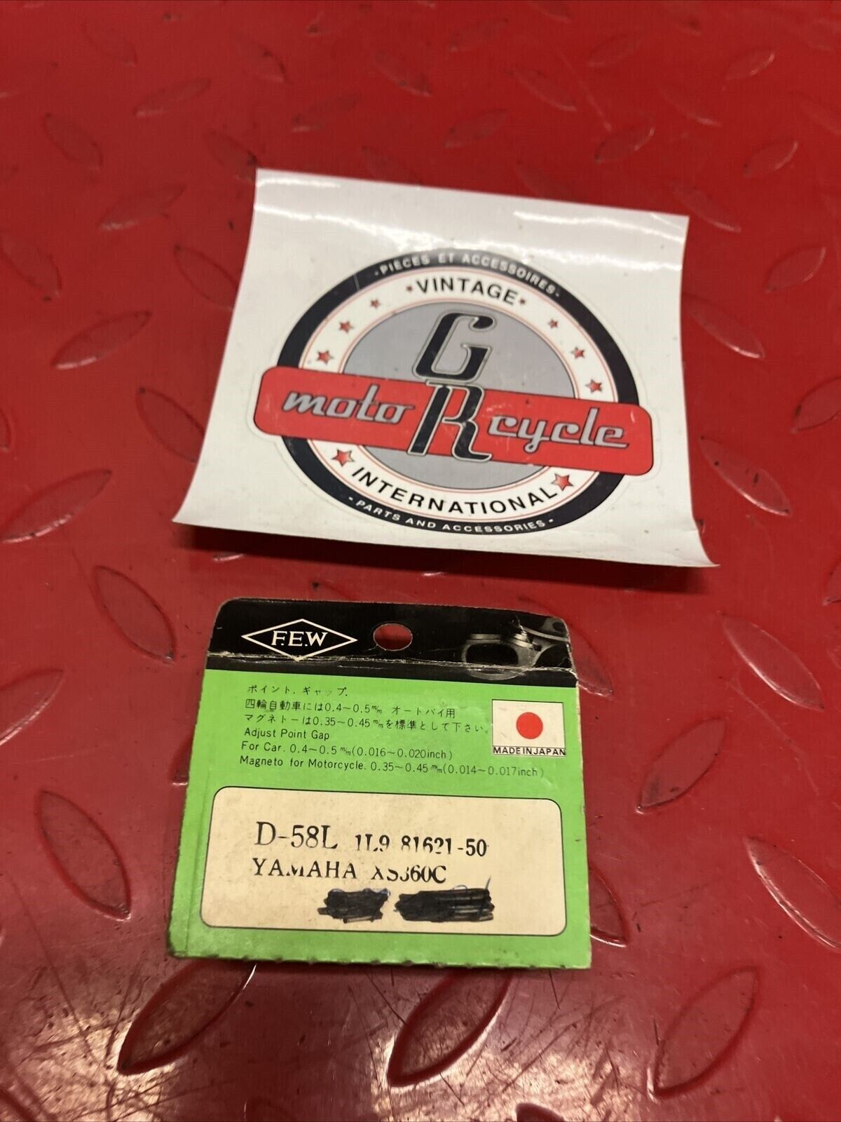 NOS YAMAHA XS360C POINT 1L9-81621-50-00 SUB BY 1L9-81621-51-00 Y65