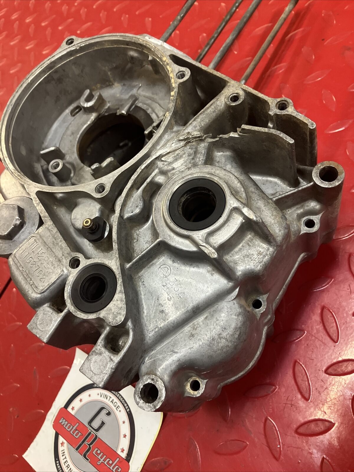 Honda TL125 1975 crankcase left right 11100-331-770 1974 1976