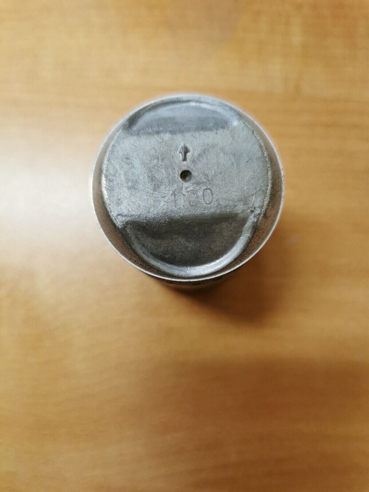NOS HONDA  CA110  PISTON 1.00  13105-011-010  H22