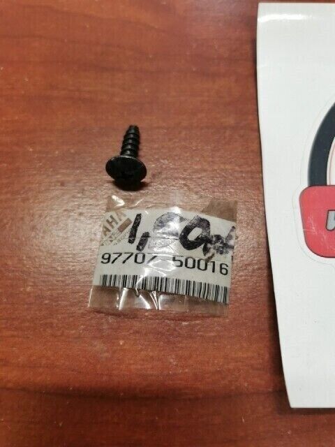 NOS Yamaha EF1000 VX700 VX600 VX500 MM600 TAPPING SCREW 97707-50016-00 Y102