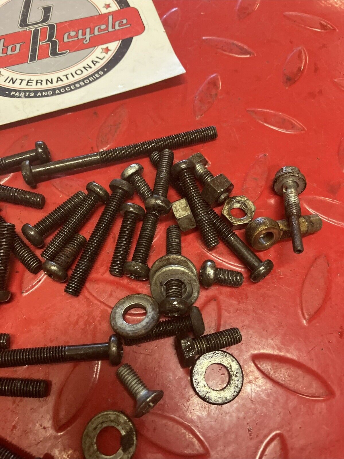 Honda MT125 1975 Engine motor crankcase cover cylinder hardware bolt 1974 1976
