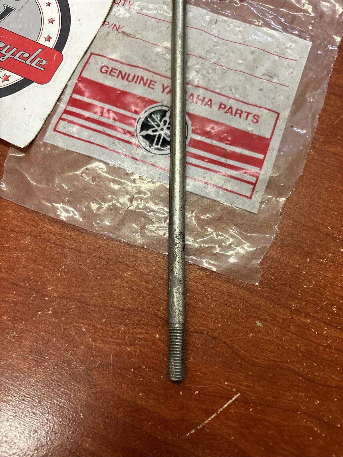 NOS Yamaha HEXAGON BOLT 97321-08245-00 SUB 97101-08245-00 Y184