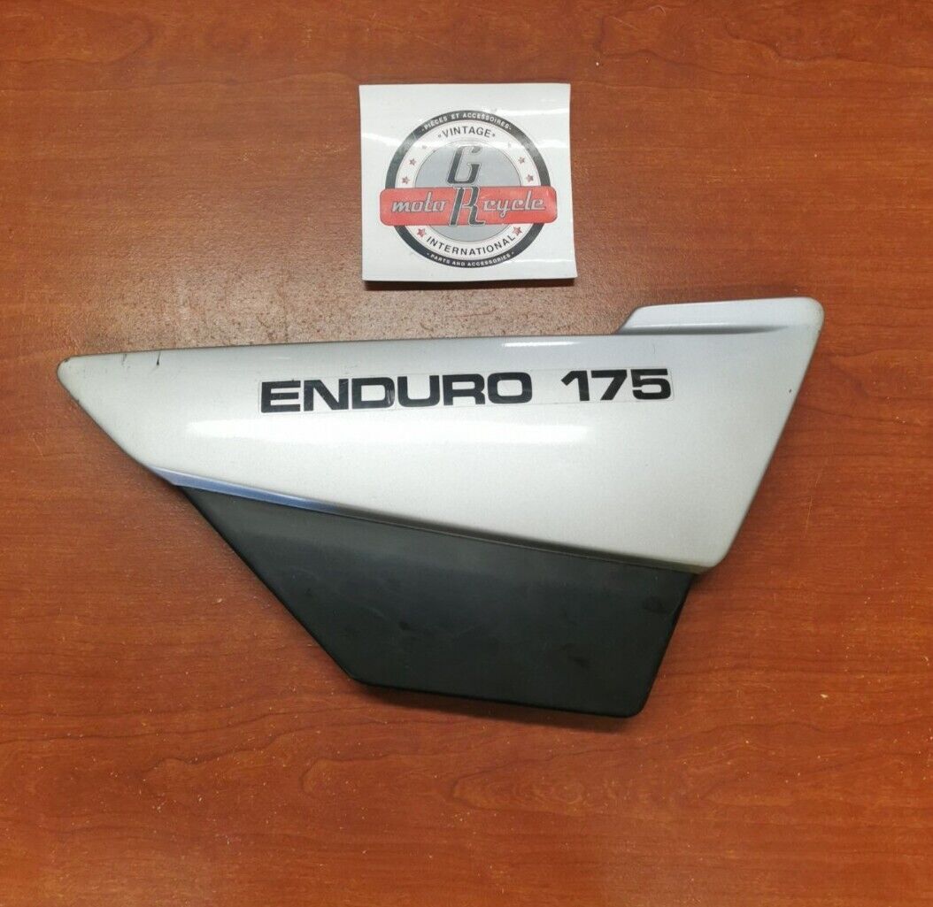 NOS Yamaha ENDURO 1979 DT175 SIDE COVER SILVER 2N4-21721-01-20 ( DAMAGED) Y106