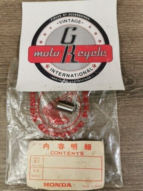 NOS HONDA CB250 CB350 PIN KNOCK 11X18 94301-11180  H83