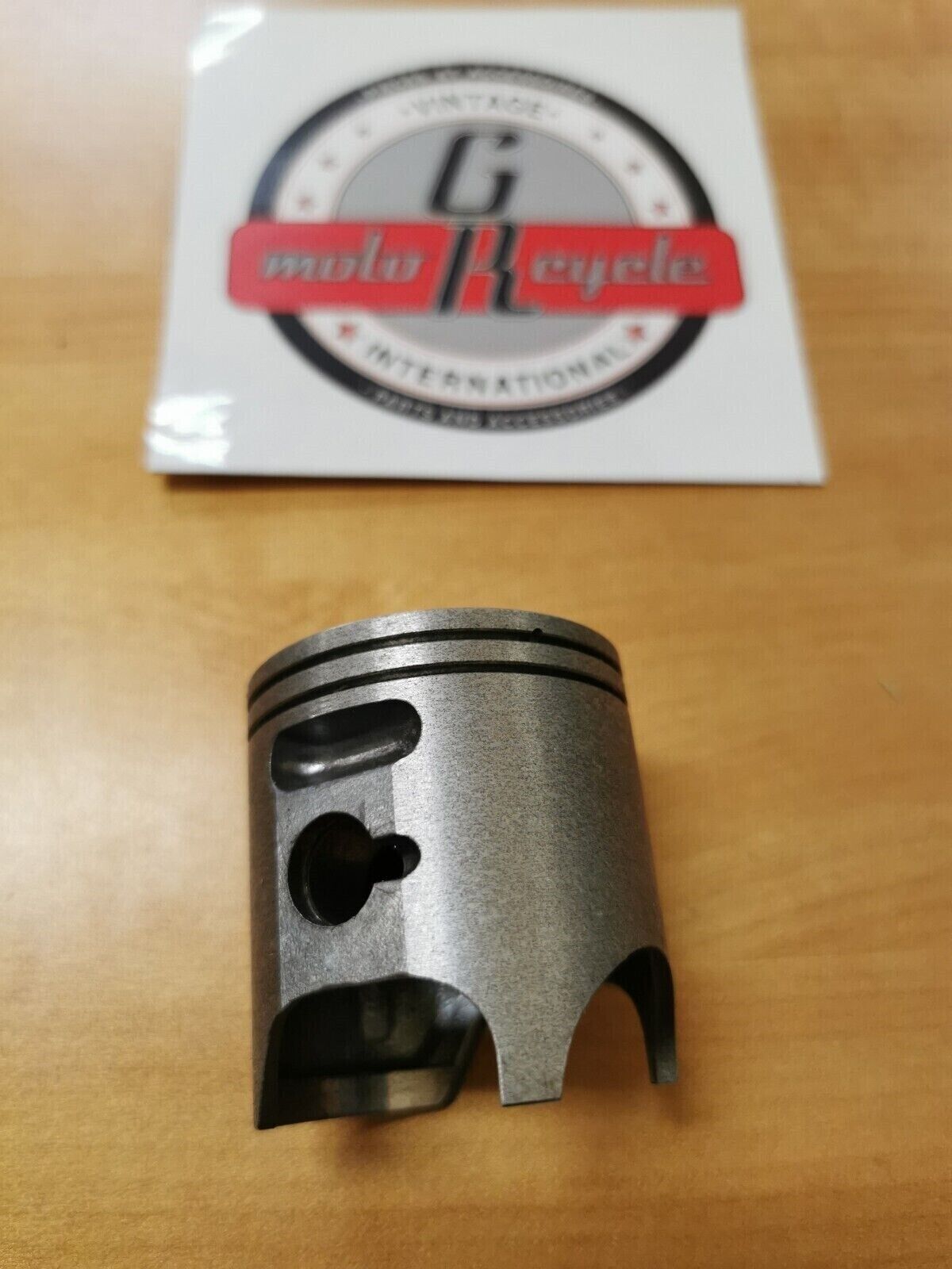 NOS HONDA CR80 1982 PISTON OVER SIZE 0.25 13102-GC4-000  H17