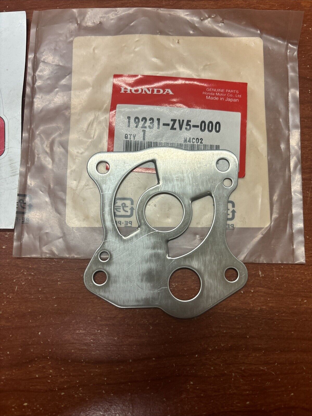 NOS Honda BF35 BF40 BF45 BF50 IMPELLER COVER 19231-ZV5-000 H179