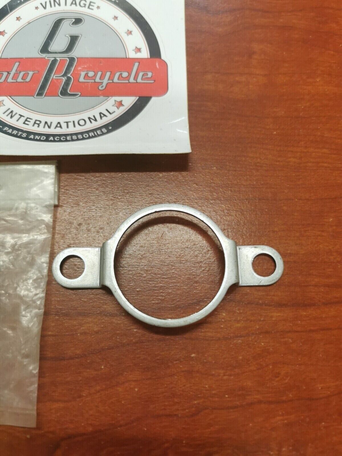NOS Suzuki LT-A500F (Y,K1) DRIVE SHAFT BEARING RETAINER 24751-09F50 S20