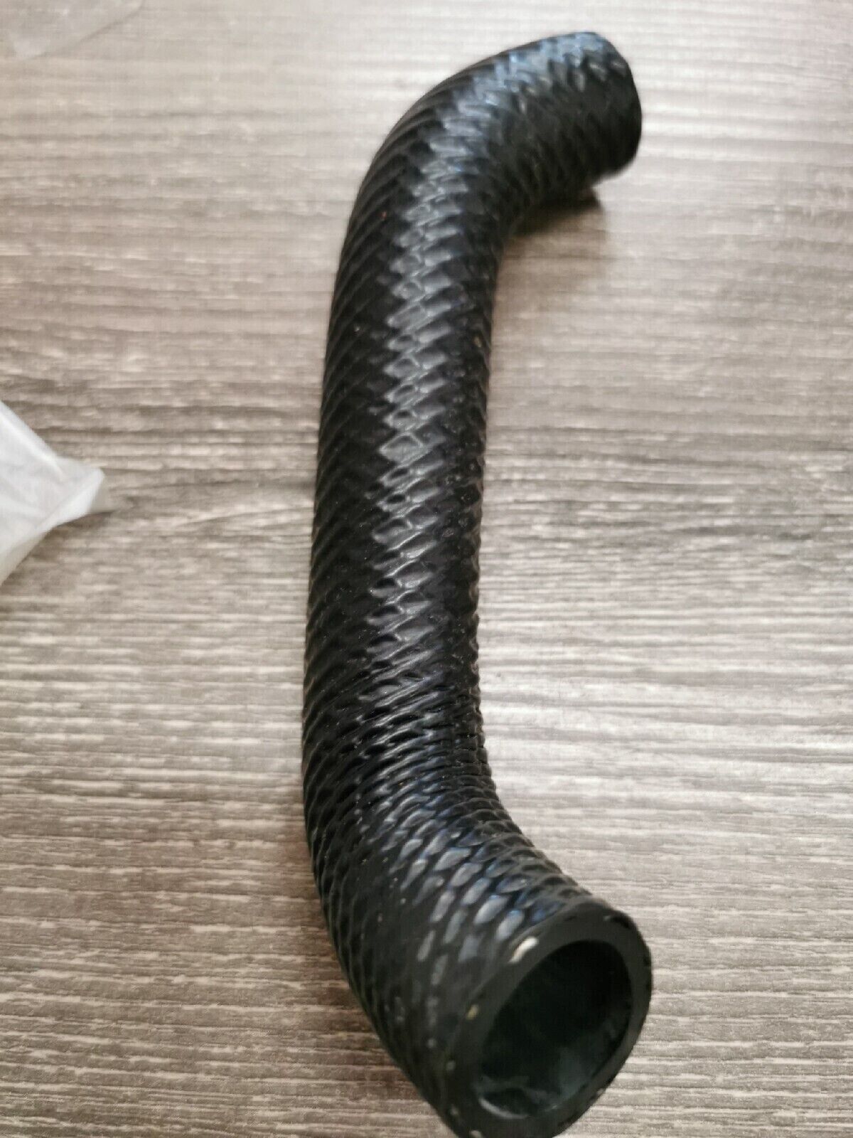 NOS YAMAHA YZ125 1983    RADIATOR HOSE PIPE 4   24x12484-00  Y54