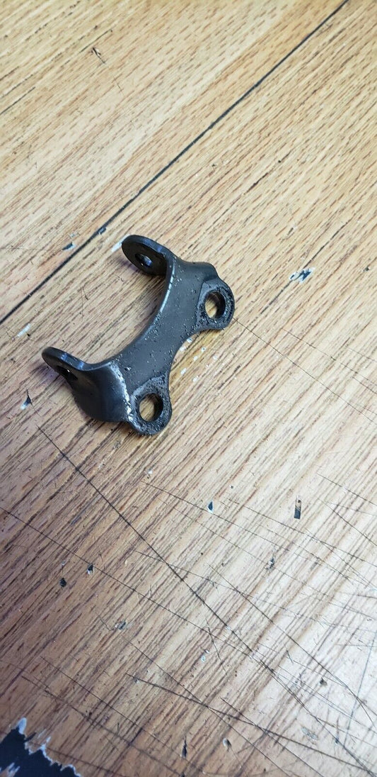 Honda CR250R 1989 power exhaust valve rocker arm holder 1985 1987 19321-KA3-740