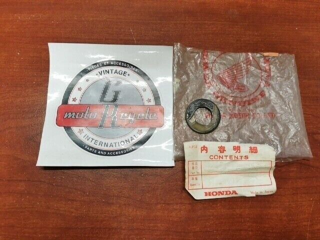 NOS Honda ATC250R CRM125R TRX250R NSR150R SPRING HOLDER WASHER 28224-HA2-010 H69