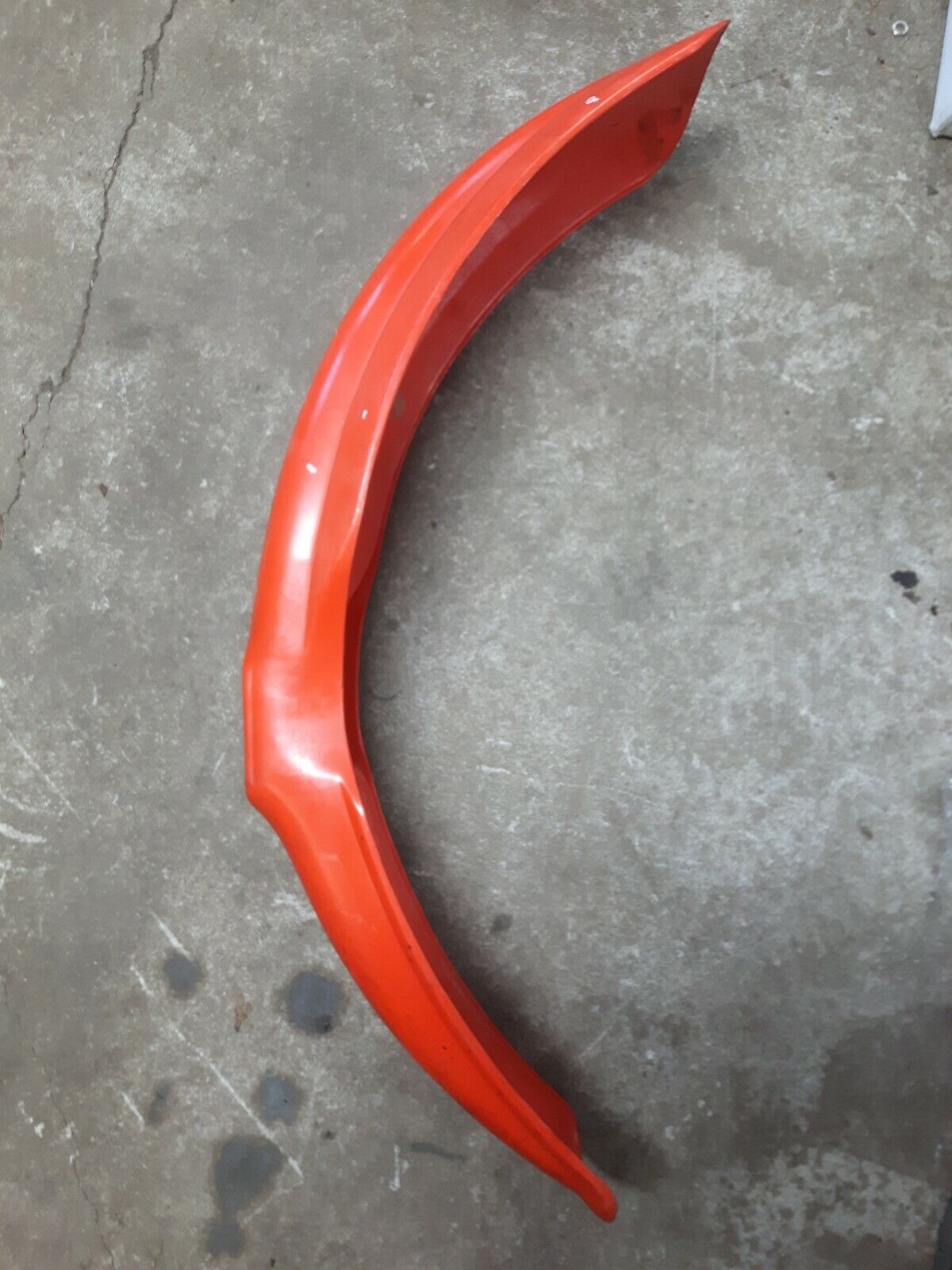 Honda CR250R 1986 front fender plastic fairing 61100-KA3-730ZA CR125R CR500R