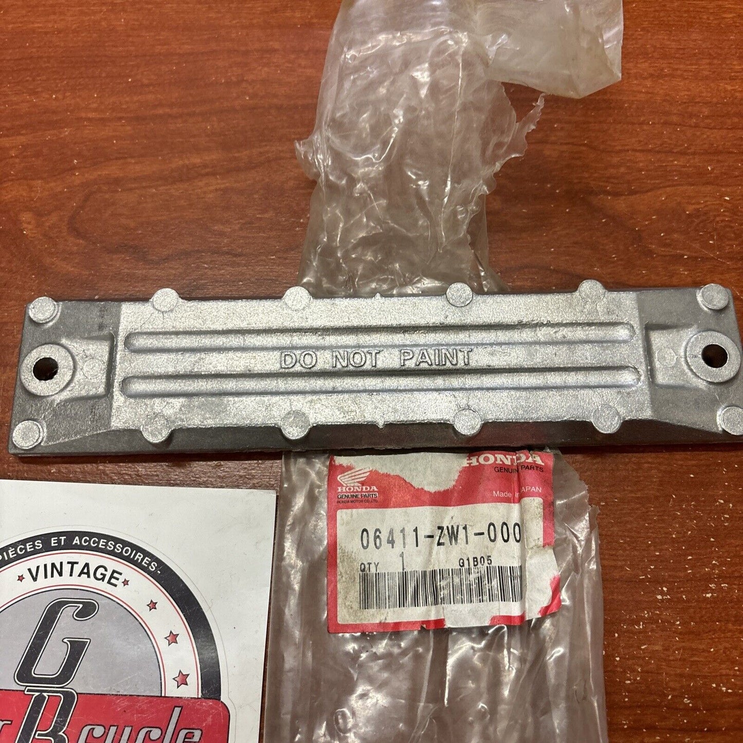 NOS Honda OUTBOARD ANODE METAL KIT 06411-ZW1-000 SUB 06411-ZW1-010 H149