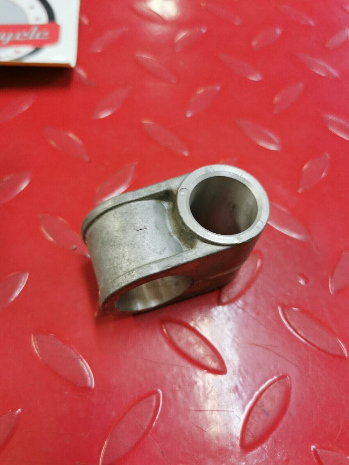 NOS Yamaha PR440 GS340 GPX433 SLIDER 1 885-47441-00-00 Y25