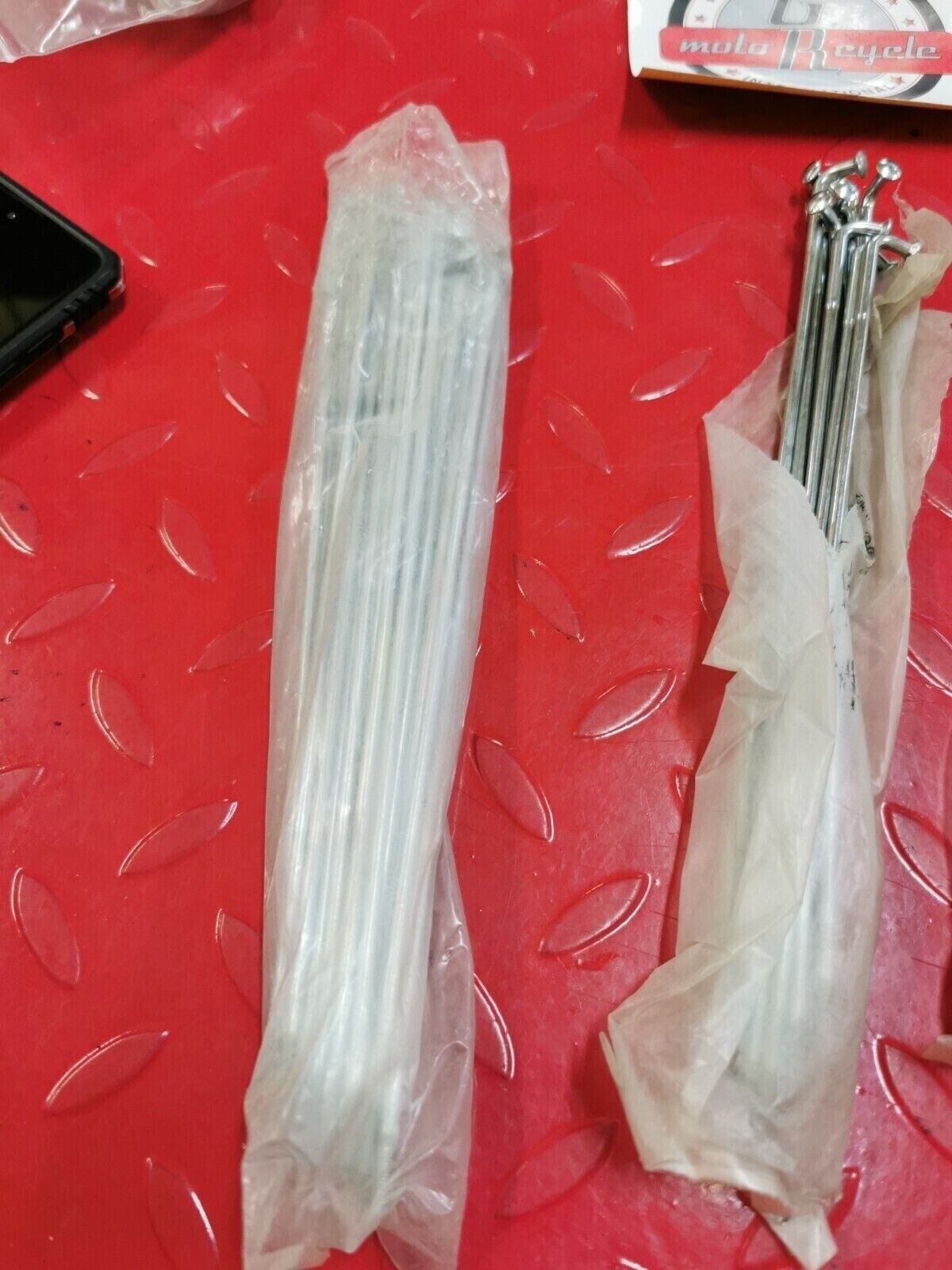 NOS Yamaha IT400 YZ125 YZ250 TT500 SPOKE SET INCOMPLETE 2W6-25104-02-00 Y22