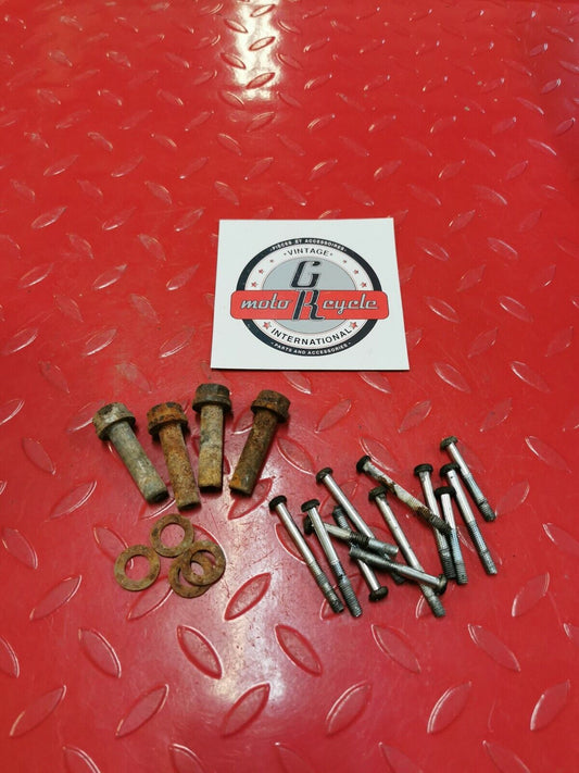 Yamaha DT125 1975 engine cylinder head / crankcase bolt nut washer hardware