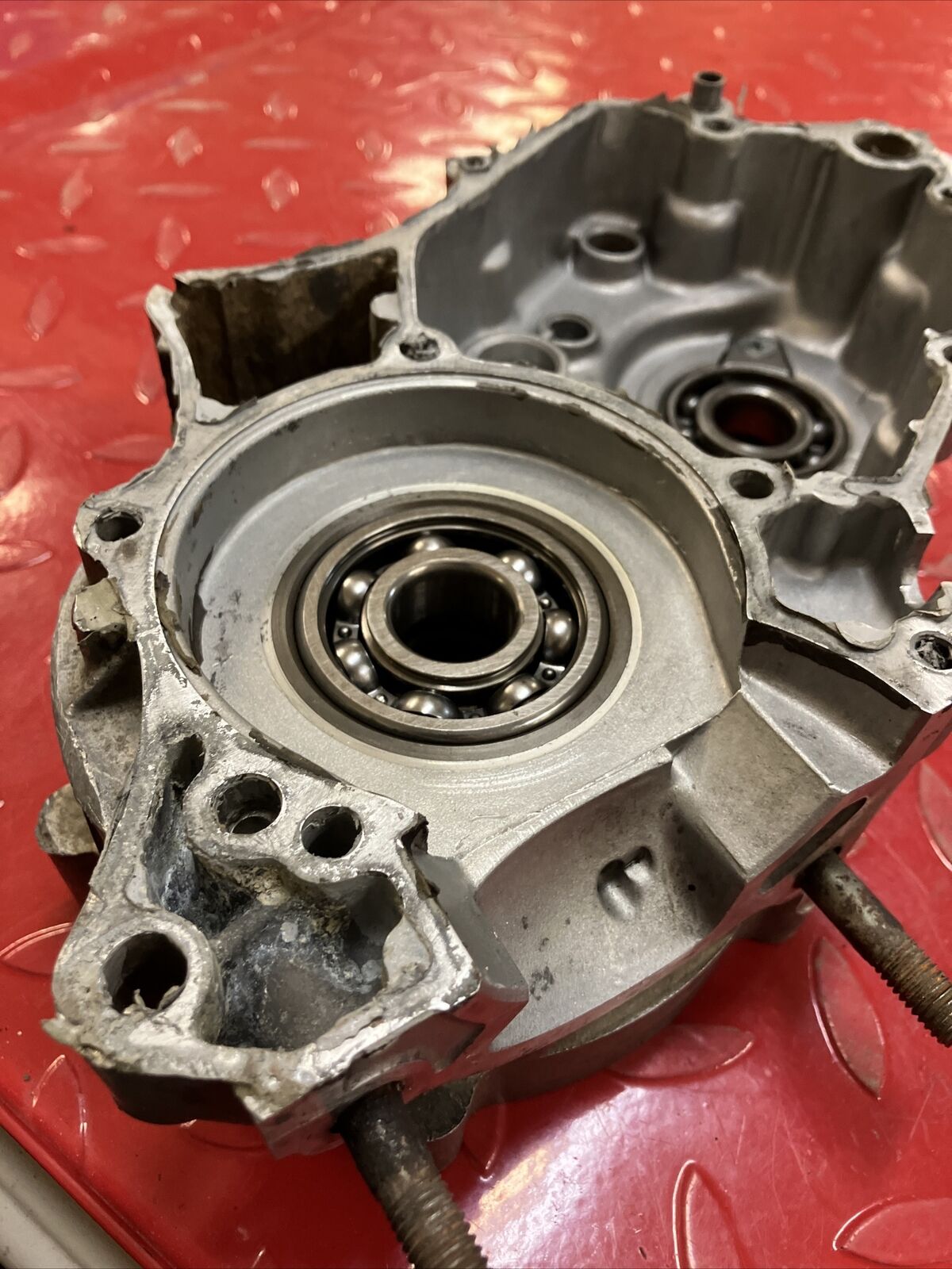 Kawasaki KX80 2000 left side crankcase 1998 1999