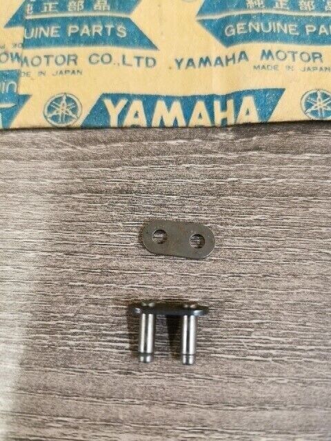 NOS YAMAHA TX650 1970 - 1973 XS1 XS1B XS2 JOINT CHAIN  94610-01001-00 Y149