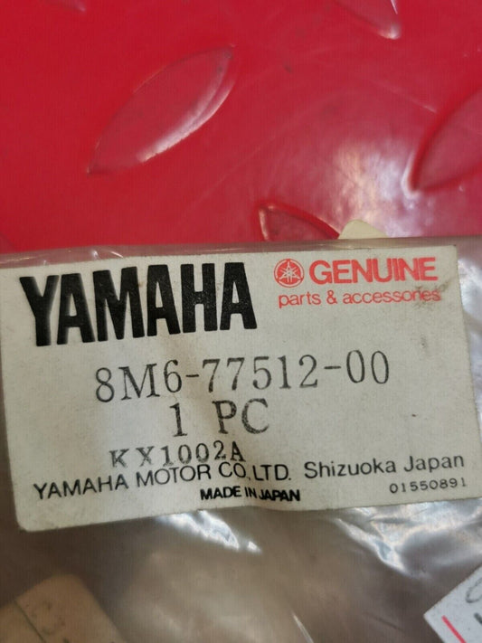 NOS YAMAHA BUMPER FRONT 2 8M6-77512-00-00 SUPERCEDED 8W6-77512-00-00 Y29