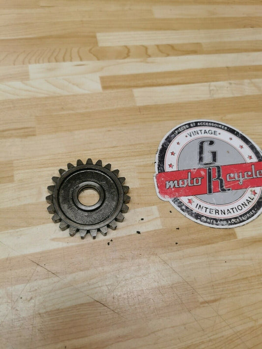 Honda CR80R 1984 kickstarter kick starter spindle idle gear CR60R 1983 1985