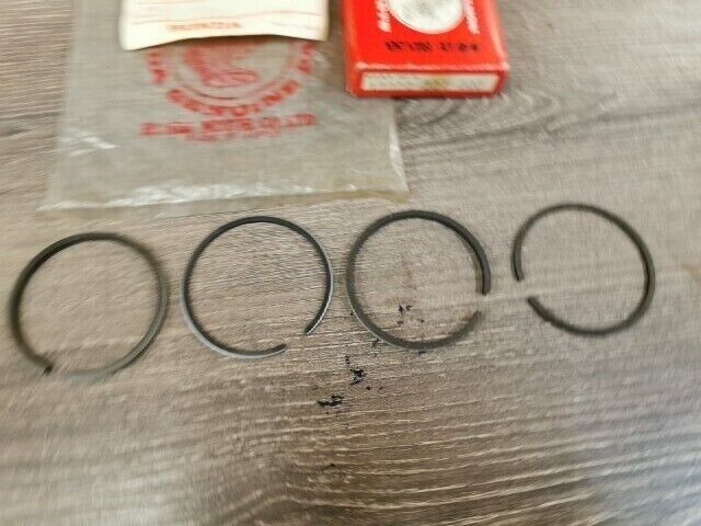 NOS HONDA RING PISTON 0.25 INCOMPLETE 13020-201-000 SUB BY 13041-030-000 H77
