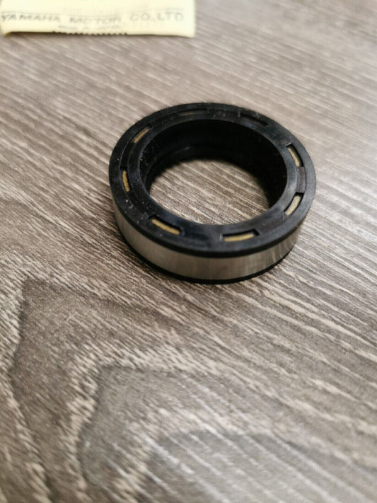 NOS YAMAHA   YGS1 YG5 YSR50  Front Fork Oil Seal 122-23145-00-00 Y58