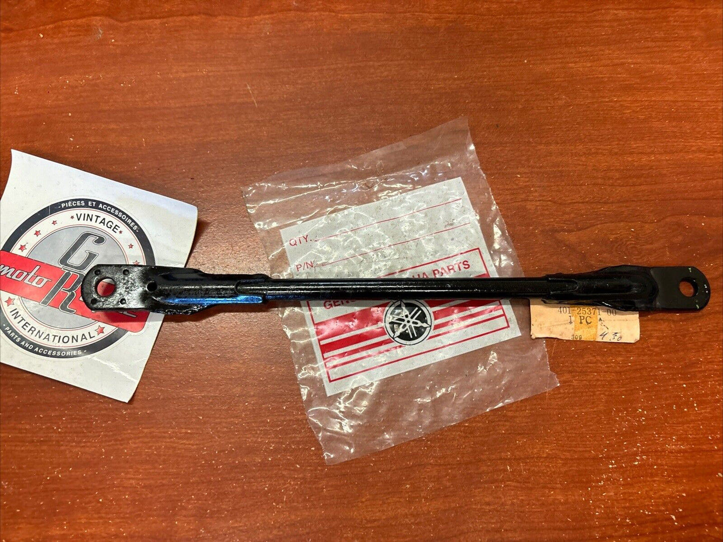 NOS Yamaha DT100 DT125 DT1C TENSION BAR 401-25371-00-00 SUB 401-25371-01-00 Y181