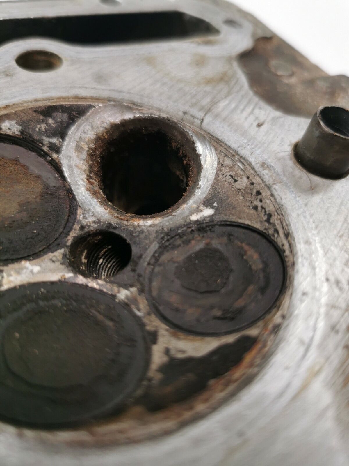 Honda XR200R 1984 cylinder head 1985