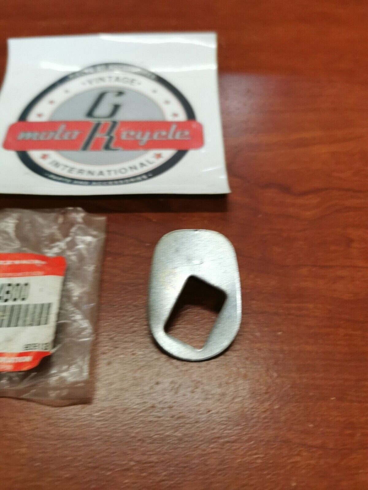 NOS Suzuki LS650 FOOTREST WASHER 43470-24B00 S20