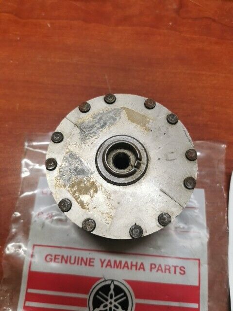 NOS Yamaha LS2 RD125 FLYWHEEL ROTOR 307-81400-10-00 SUB 307-81400-11-00 Y124