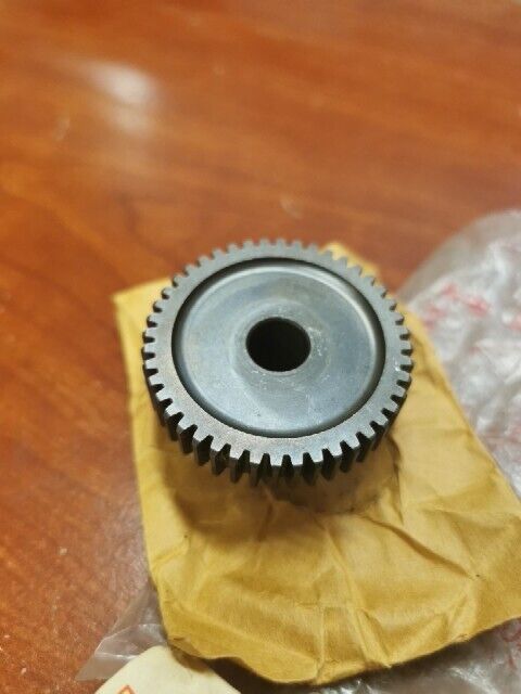 NOS Honda 1983 VT750C NV750C STARTER REDUCTION GEAR A 28101-ME9-010 H99