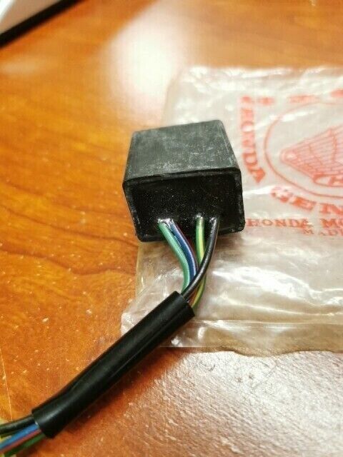 NOS Honda CB650 CB750L CX500C GL400C GL500C STOP WARNING 38570-426-771 H69