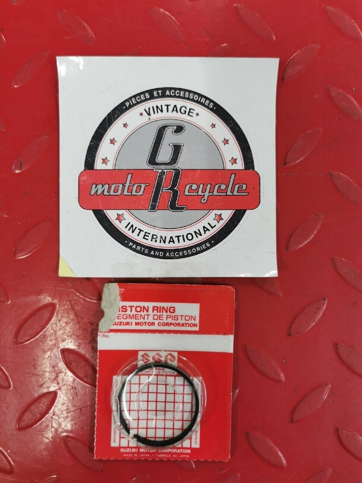 NOS SUZUKI OVERSIZE PISTON RINGS 12140-46110-100 S11