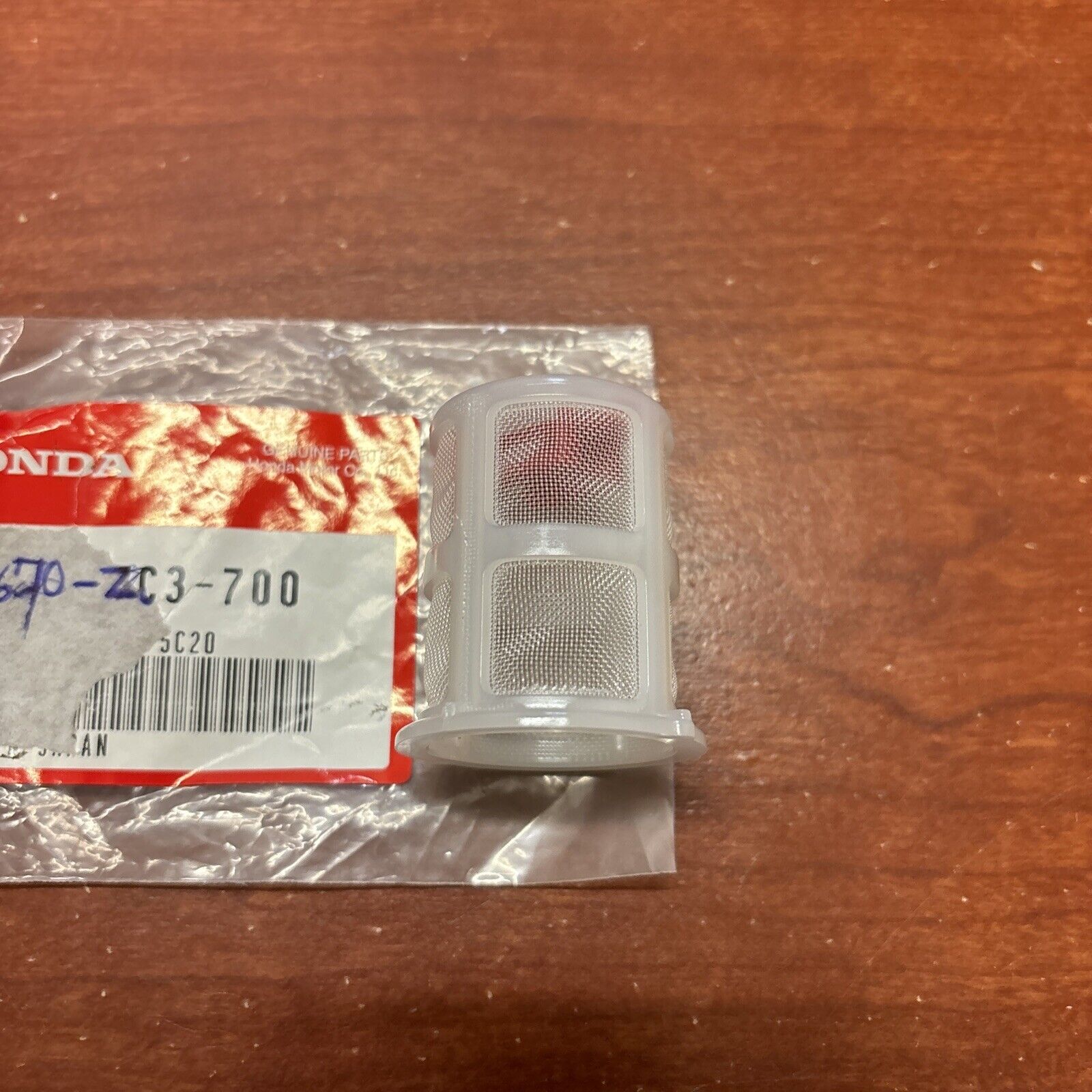 NOS Honda GX100 GXH50 FUEL FILTER 17670-ZC3-700 H167