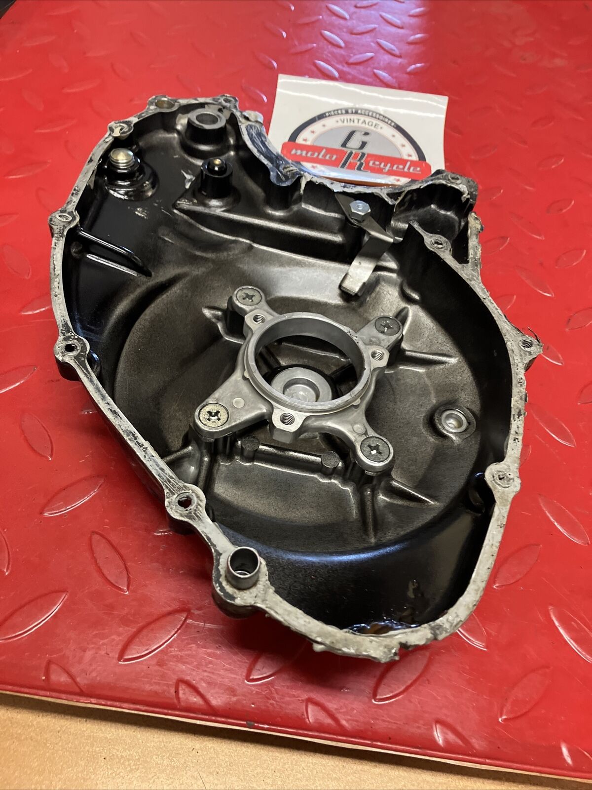Honda XL250R 1982 Left crankcase stator cover 1983