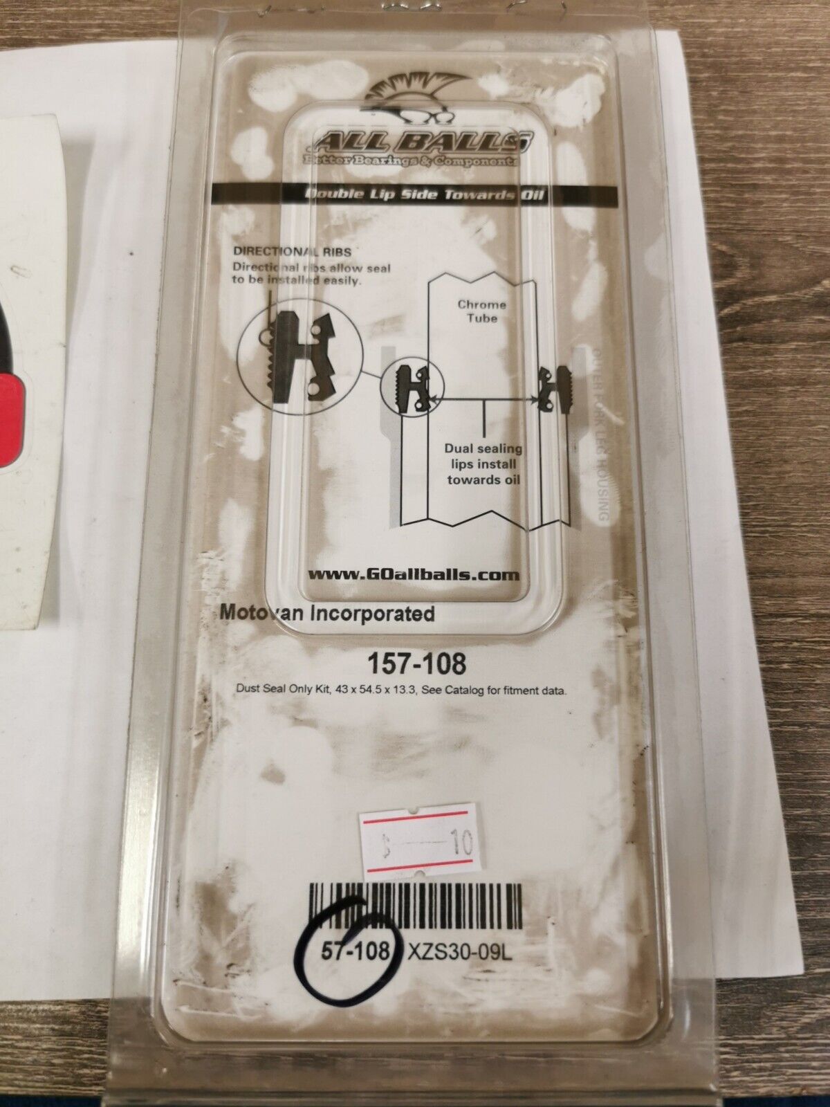 NOS ALL BALLS  Sprint RS XV1600 XV1700 Aprilia FORK DUST SEAL KIT  57-108 J52