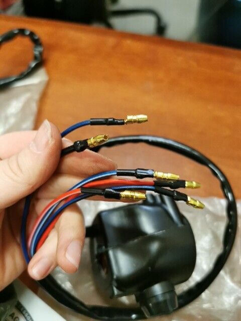 NOS Yamaha HANDLE SWITCH 584-83963-00-00 & 584-83973-01-00 SUB 1H7-83973-10 Y115