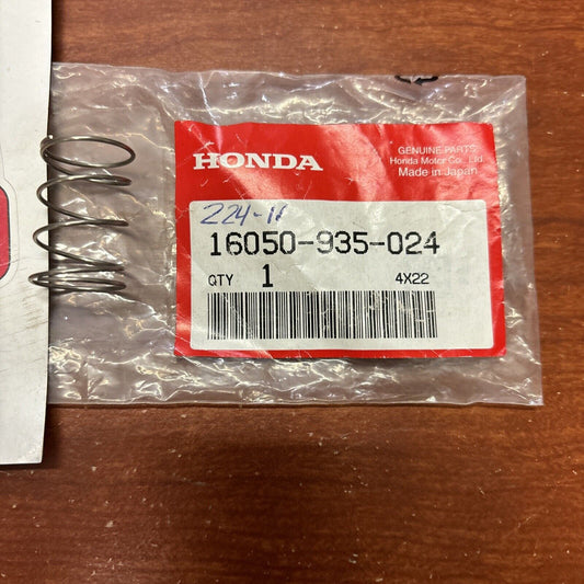 NOS Honda 7.5HP 8HP 10HP 75HP 100HP DIAPHRAGM SPRING 16050-935-024 H164