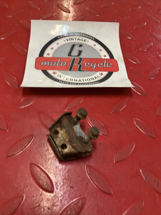 Honda CR250R 1984 Front brake hose clamp holder CR125R CR500R