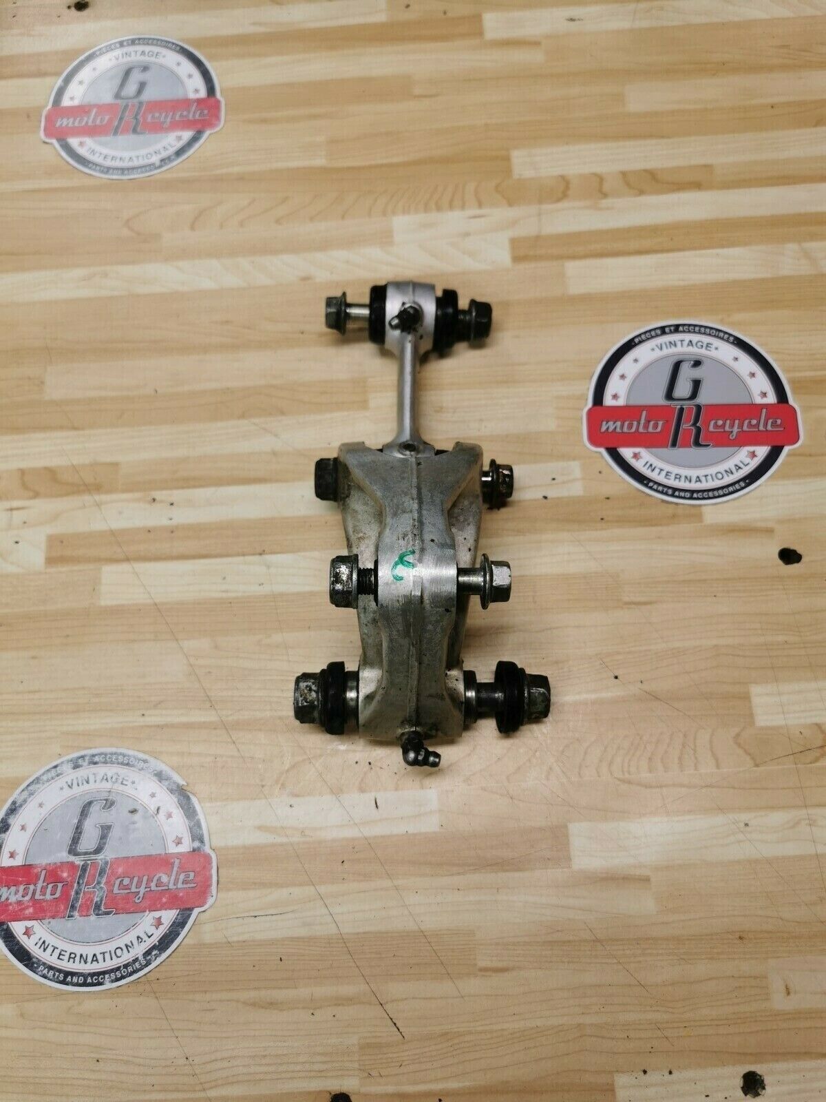 XR350R 1983 Rear shock linkage arm knuckle XR XL 200 250 350 500 600 1983-1987 3