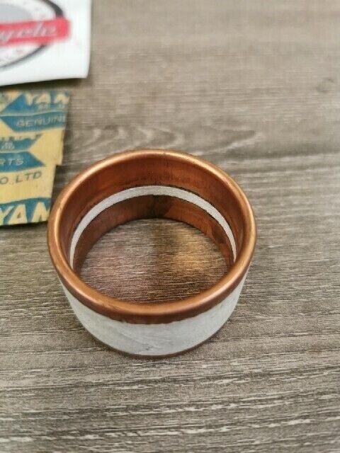 NOS YAMAHA XVZ12DL YX600WC XVZ13DBC XS750F EXHAUST GASKET 1L9-14714-01-00 Y156