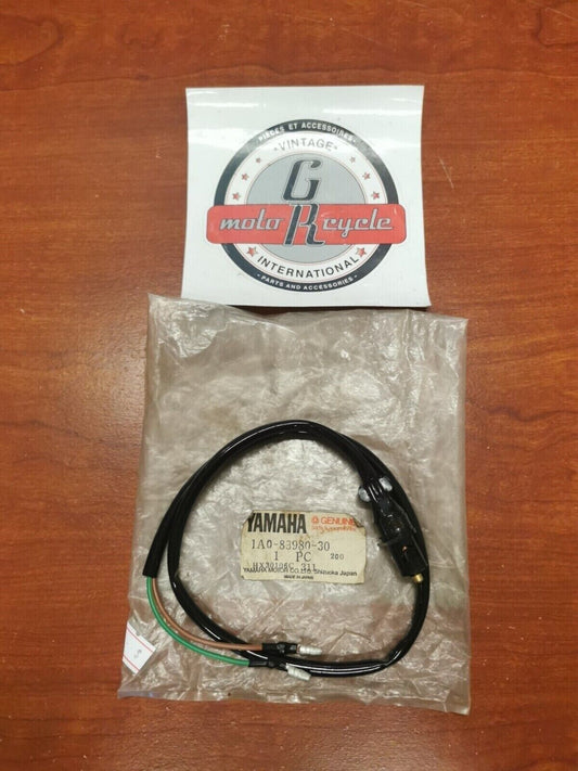 NOS Yamaha XV750 XV535 STOP SWITCH 1A0-83980-30-00 SUB. 26H-83980-00-00 Y91