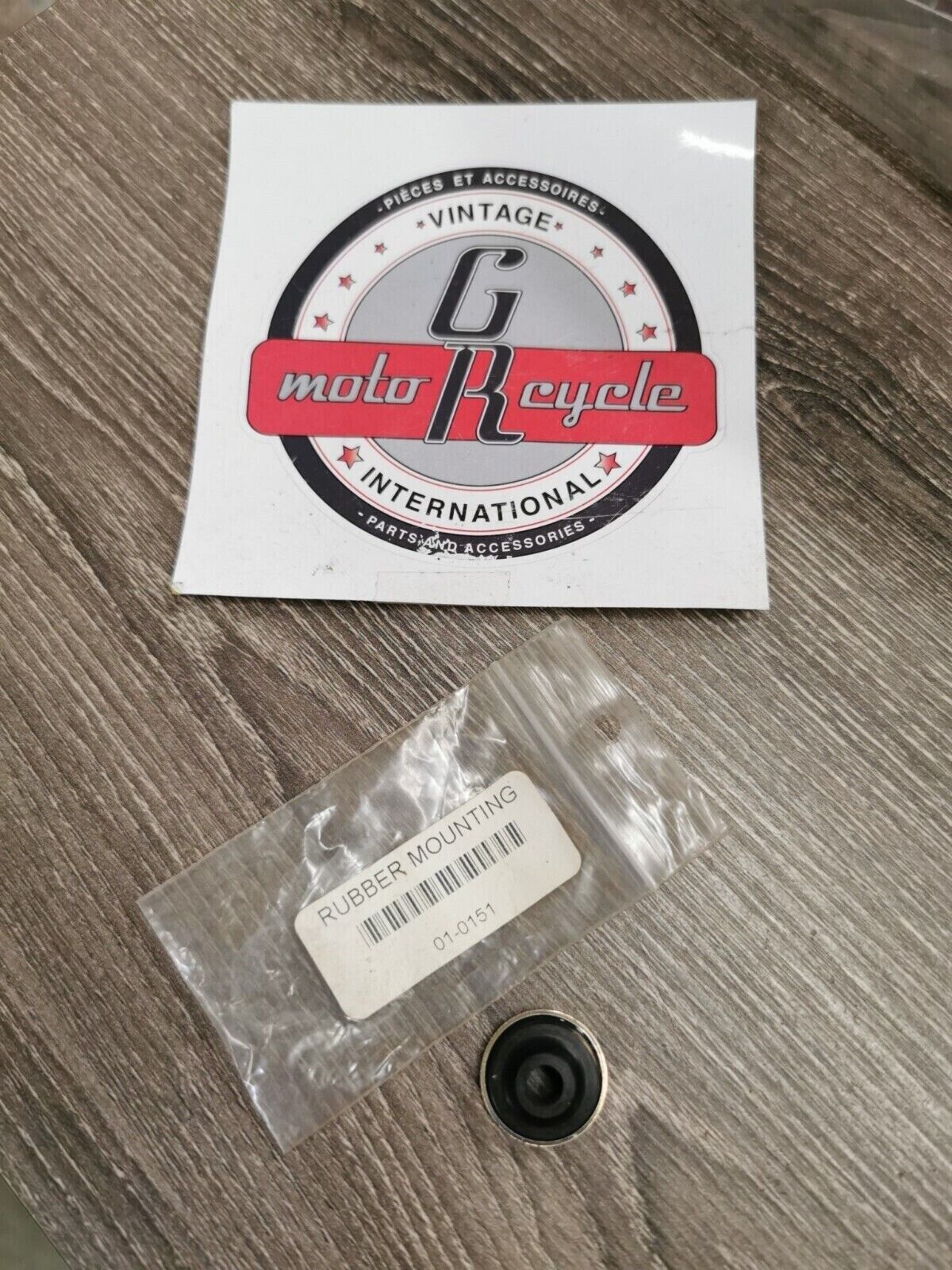 NOS  Honda GL1000 CB250 GL1100 GL1100A GL1100B GL1100 Cam Cover Seal 01-0151 J26