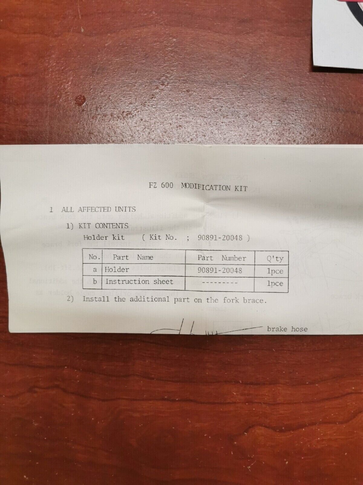 NOS Yamaha FZ600 CABLE HOLDER KIT 90891-20048-00 Y69