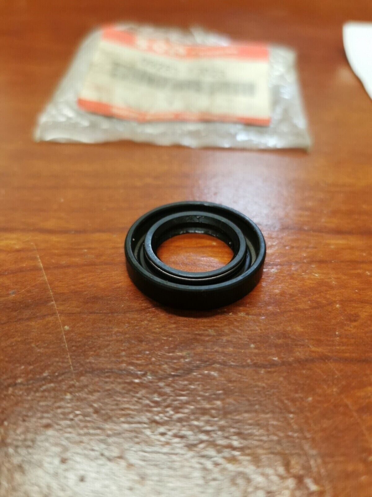 NOS SUZUKI AD50 AD60 AE50 TR50S OIL SEAL 17X28X5.5MM 09283-17023 S30