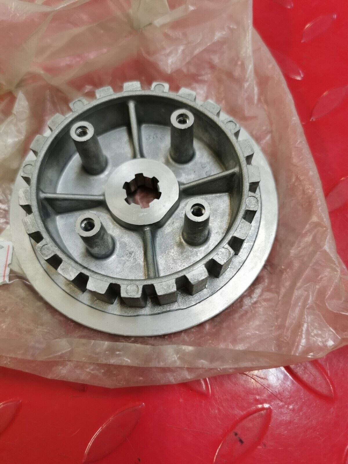 NOS Yamaha GT80 MX80 RD60 CLUTCH BOSS 353-16371-00-00 Y22