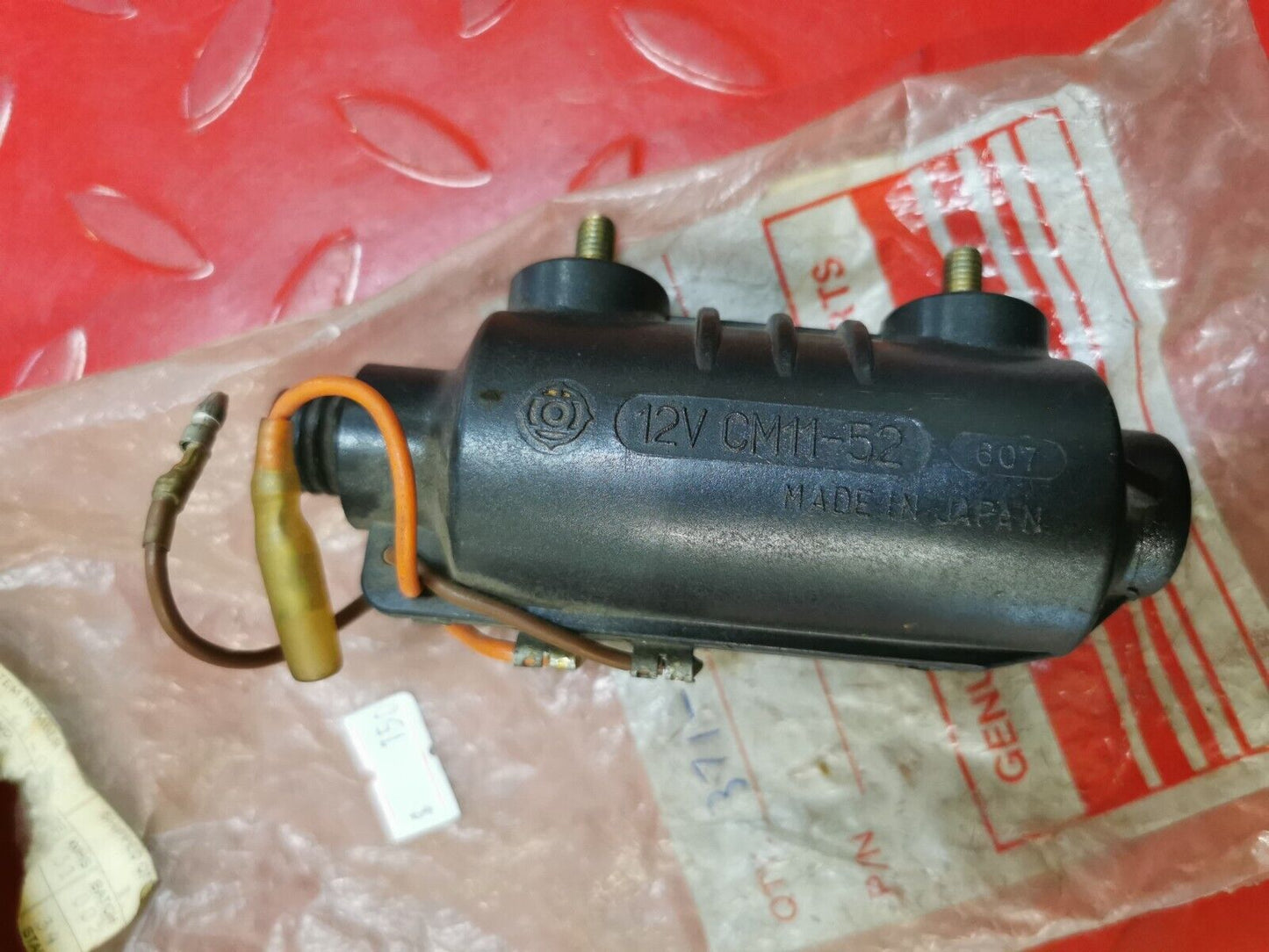 NOS Yamaha XS500 XS750 1975 - 1978 IGNITION COIL ASSY 371-82310-60-00 Y19