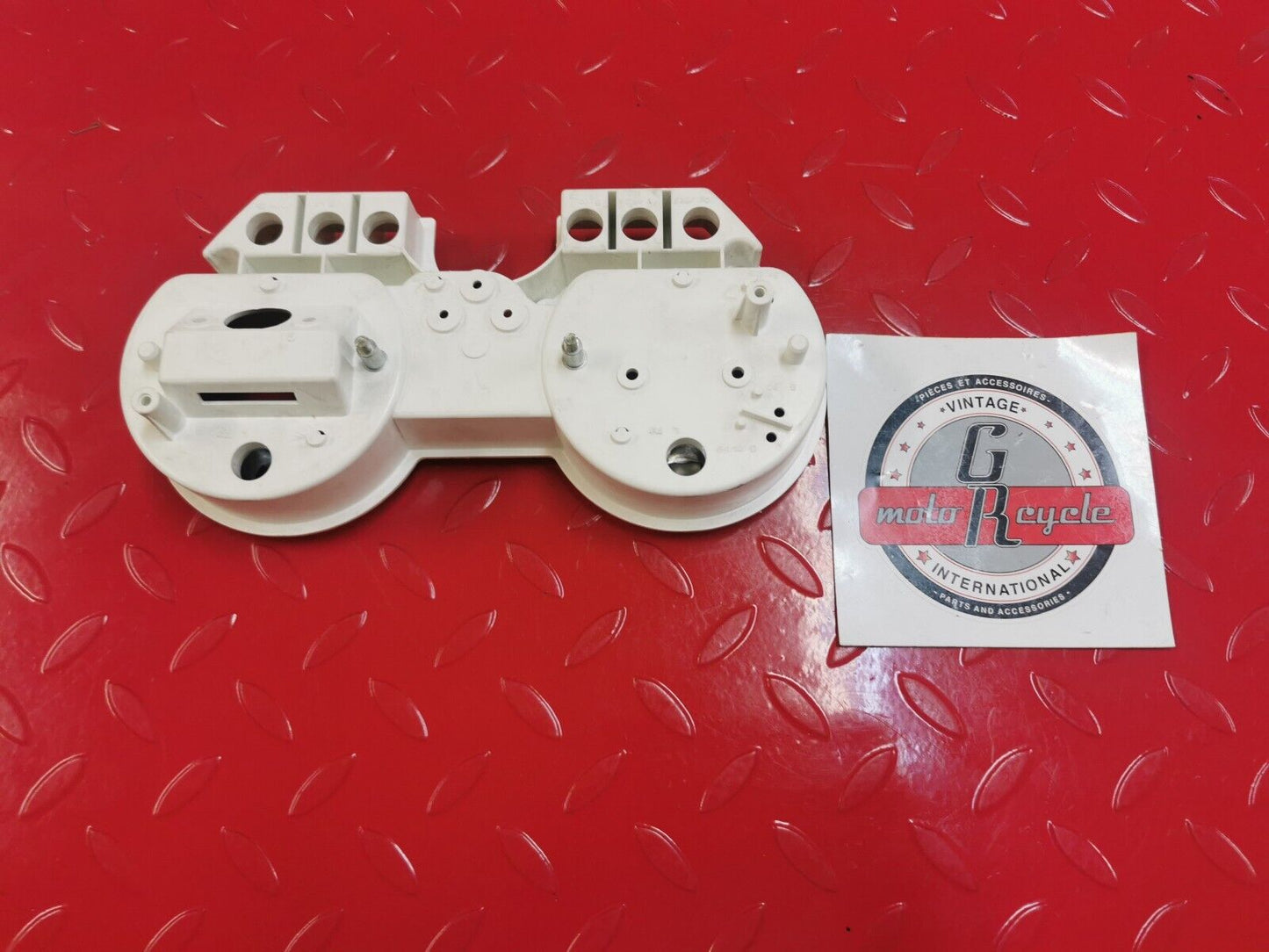 NOS YAMAHA 1983 XV500K Meter Inner Case Cover 22U-8353H-00-00 WHITE   Y14